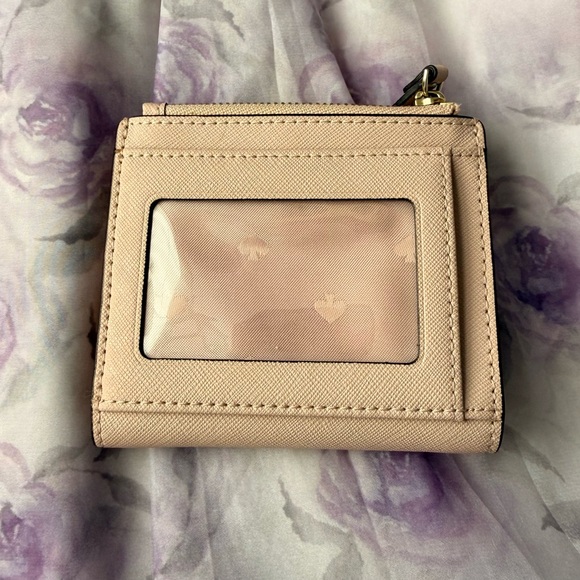 Kate Spade By The Pool Flamingo Adalyn Wallet - Picture 6 of 16